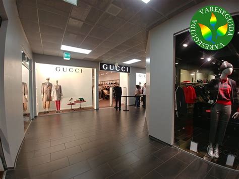 fox town svizzera gucci|Shop Gucci, Prada, D and G .